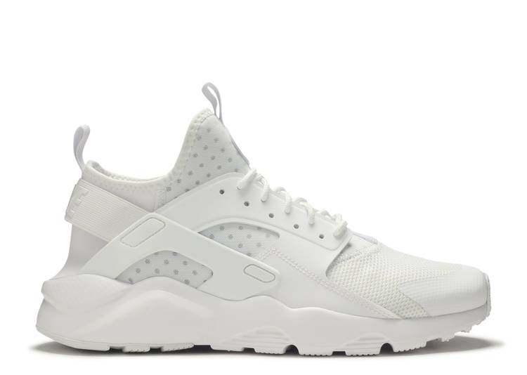 Air huarache run ultra black and white best sale