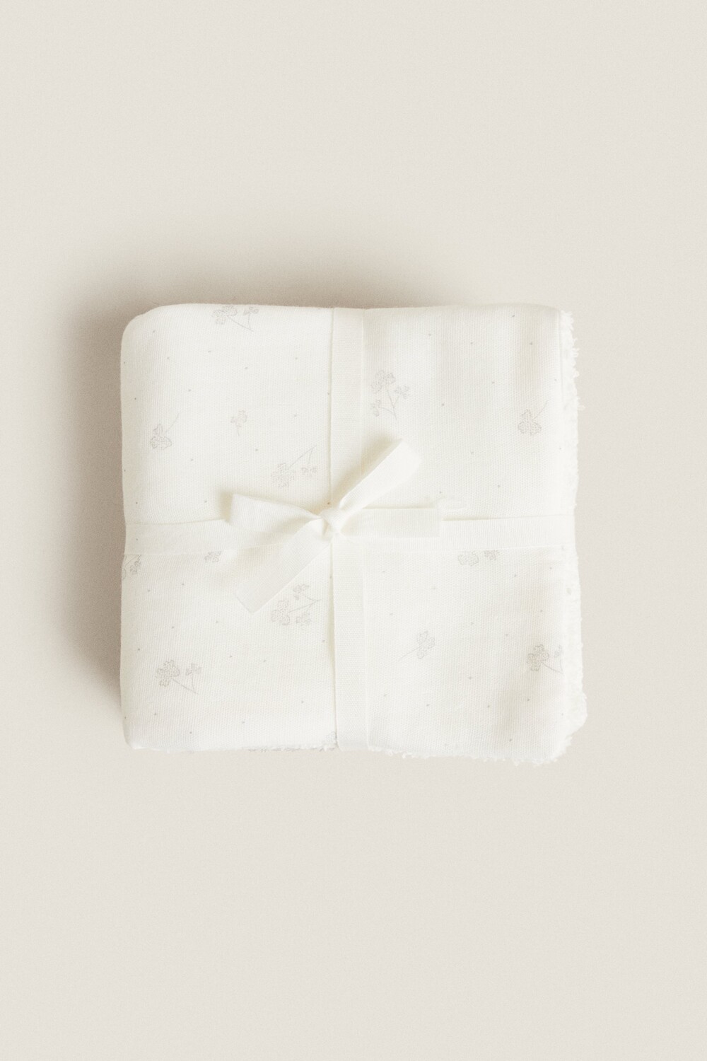 

Полотенца mini clover (3 шт.) Zara, устричный белый