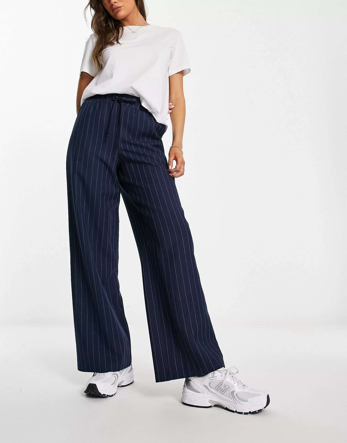 

Темно-синие брюки без застежек ASOS, Синий