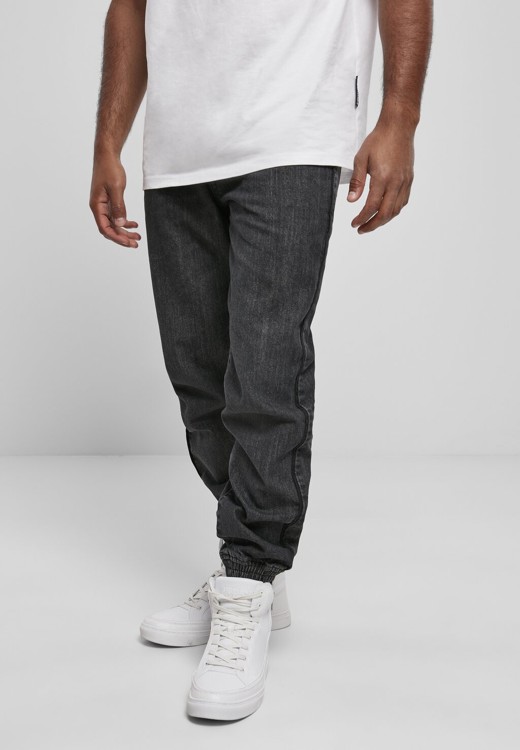 

Джинсы узкого кроя Southpole, цвет acid washed black