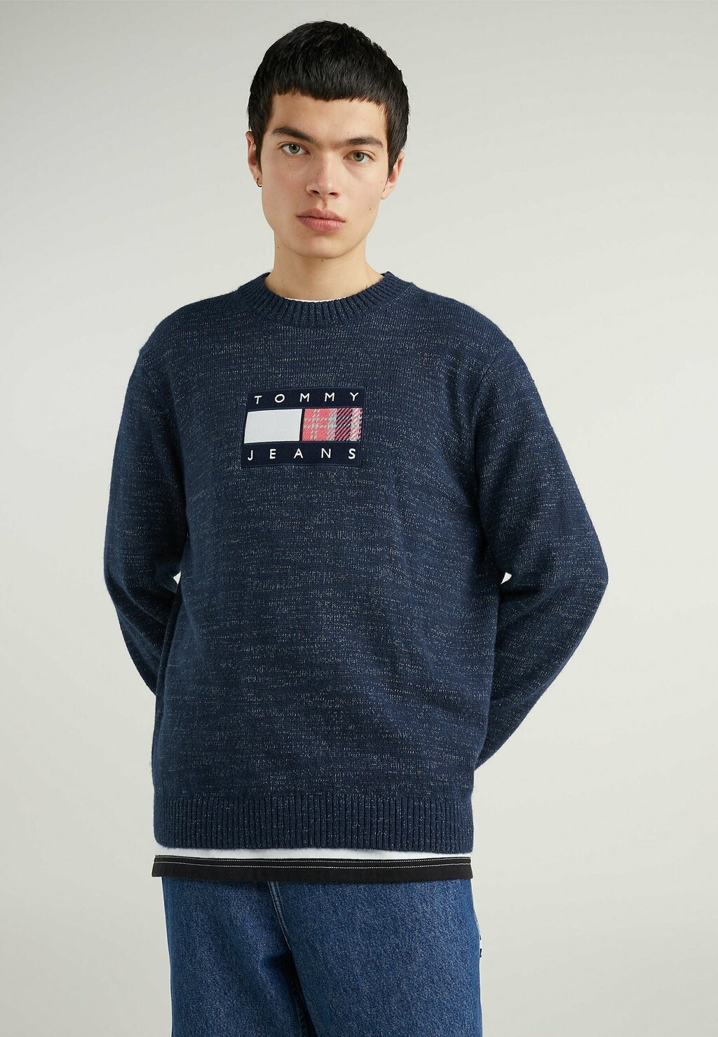 

Свитер Tommy Jeans, синий