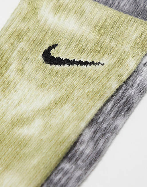 

Набор из двух носков Nike Everyday Plus серого и хаки цвета тай-дай