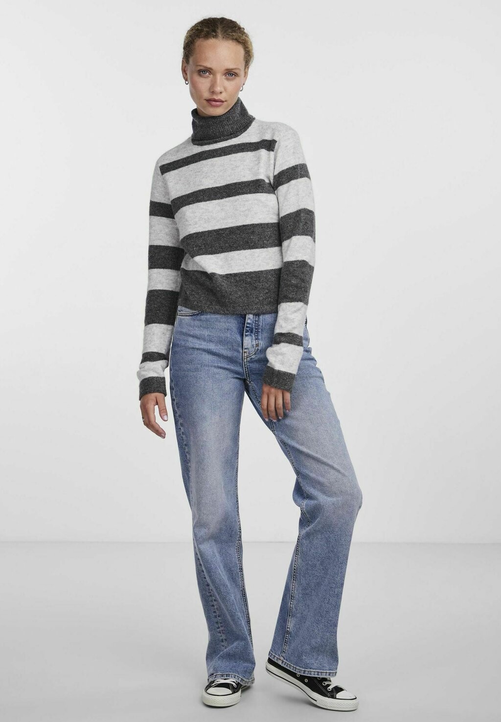 

Свитшот Pieces PCSESILJE LS BC, цвет medium grey melange