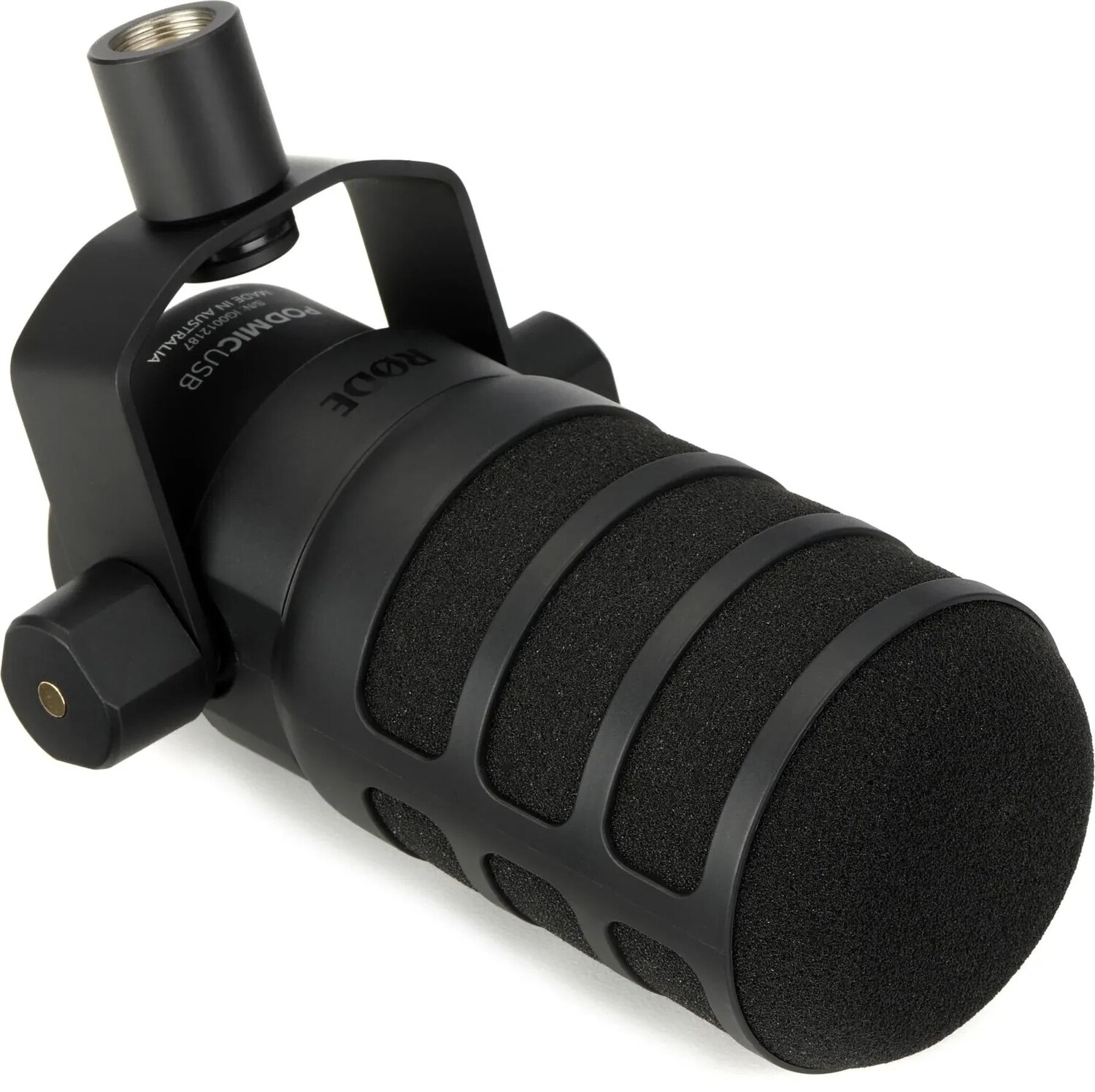 

Новый динамический вещательный USB-микрофон Rode PodMic