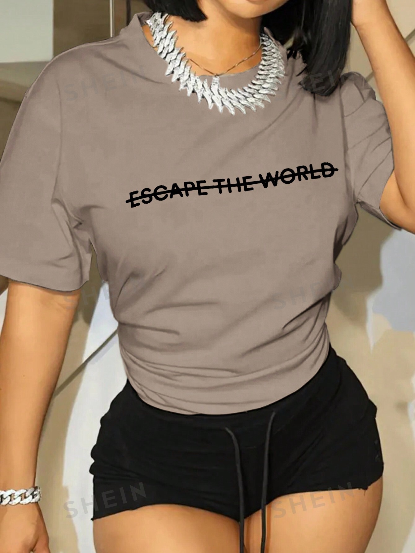 SHEIN Slayr Женская футболка с короткими рукавами, хаки shein slayr женская футболка с круглым вырезом и принтом слогана бежевый
