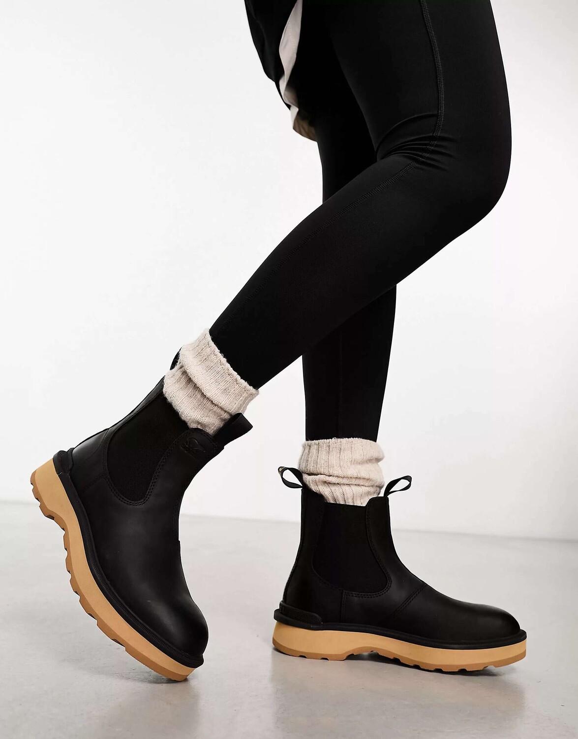 

Черные ботинки челси Sorel Hi-Line, Черный