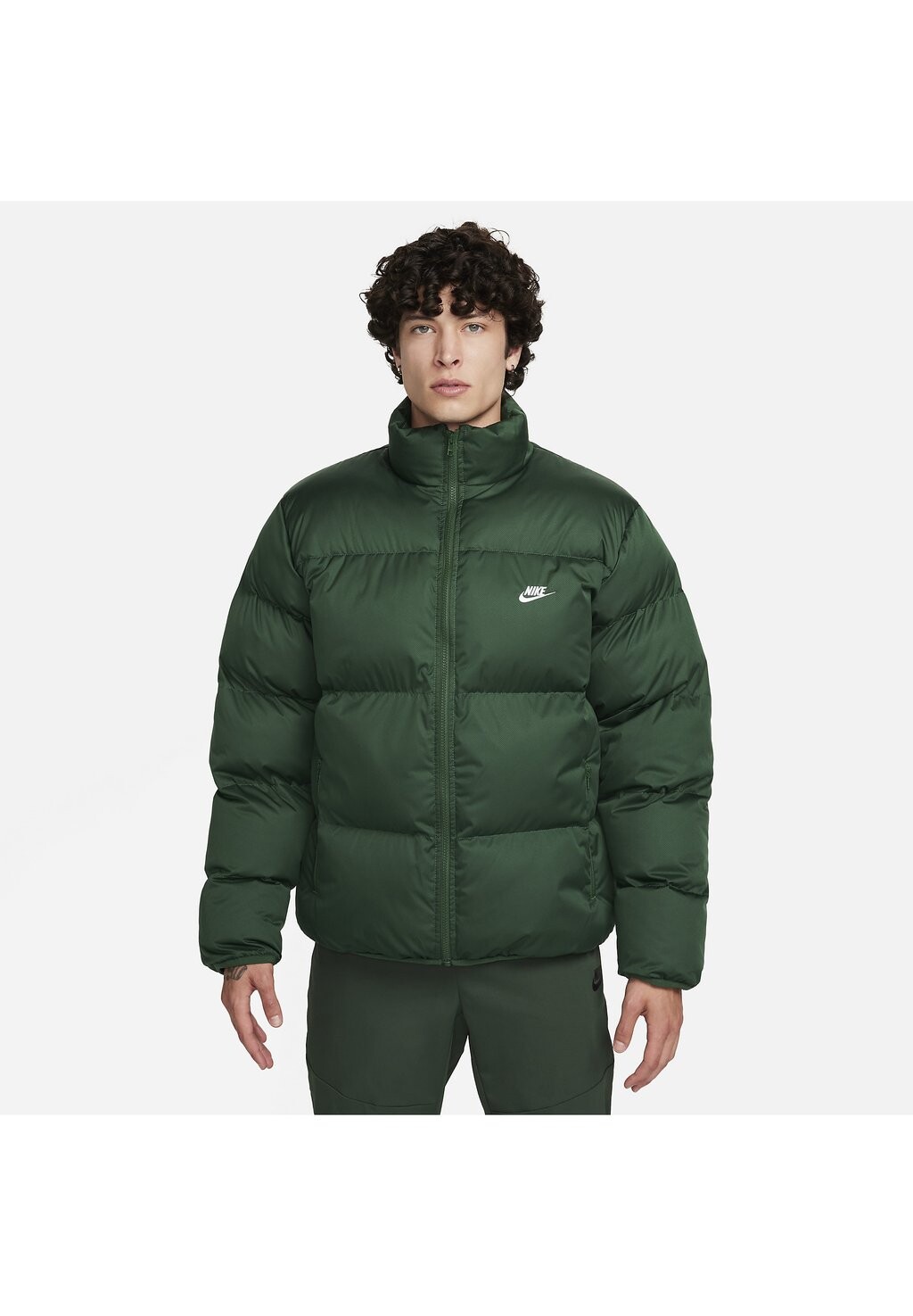 

Куртка зимняя Nike, Серый