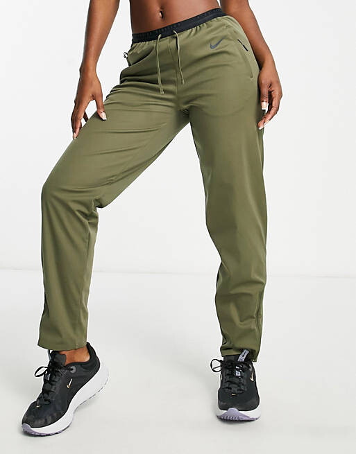 

Черные джоггеры цвета хаки Nike Running Run Division Storm-FIT