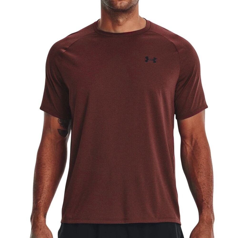 

Футболка с коротким рукавом Under Armour 1345317, красный