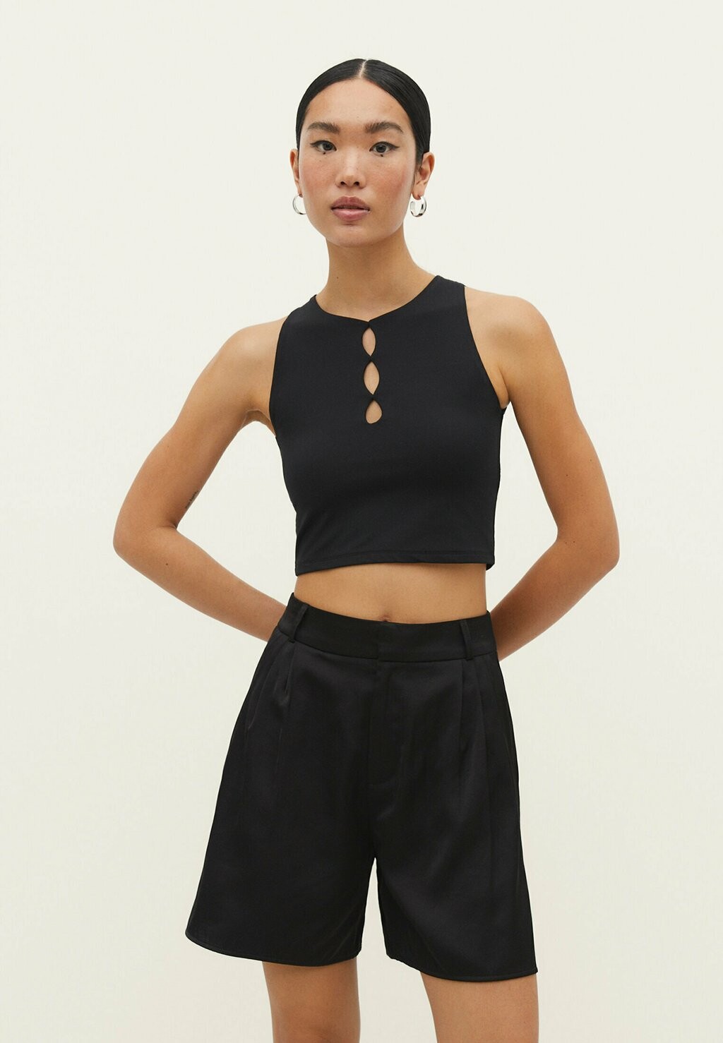 

Топ Stradivarius