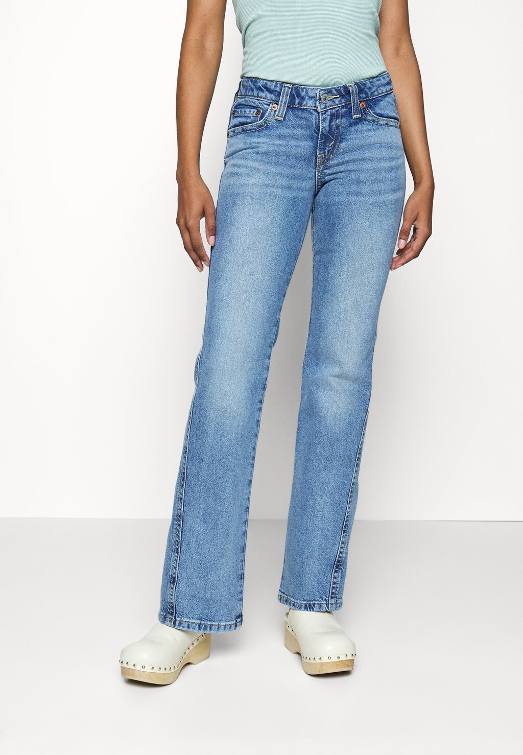 

Джинсы Bootcut Levi's