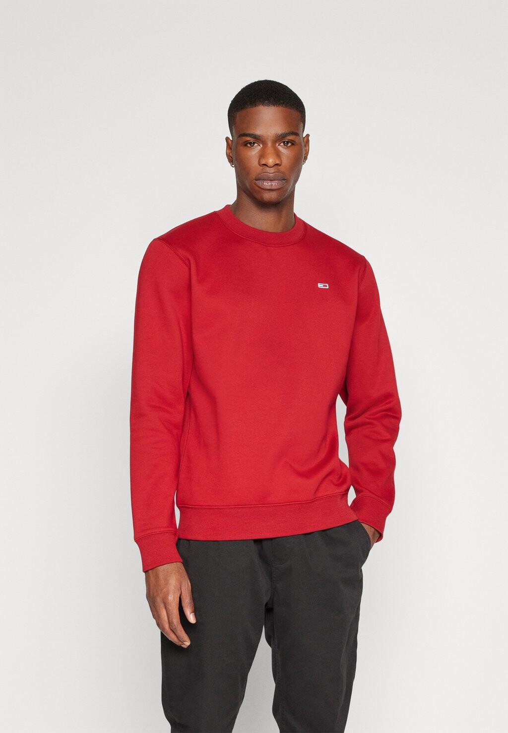 

Толстовка Tommy Jeans REGULAR C NECK, цвет magma red