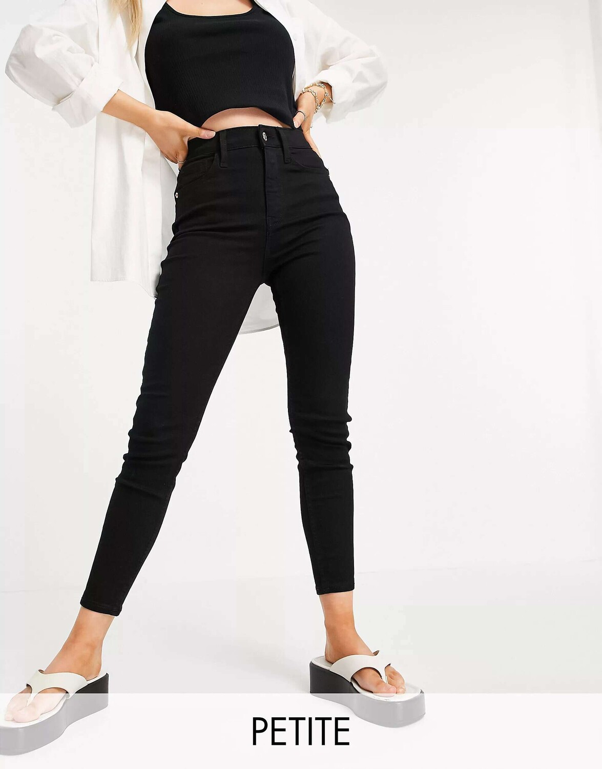 

Черные джинсы скинни с высокой посадкой River Island