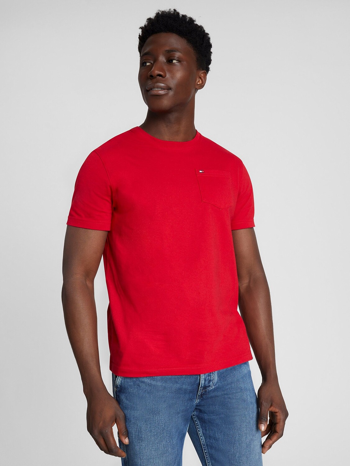 

Футболка Tommy Hilfiger Solid Pocket, красный