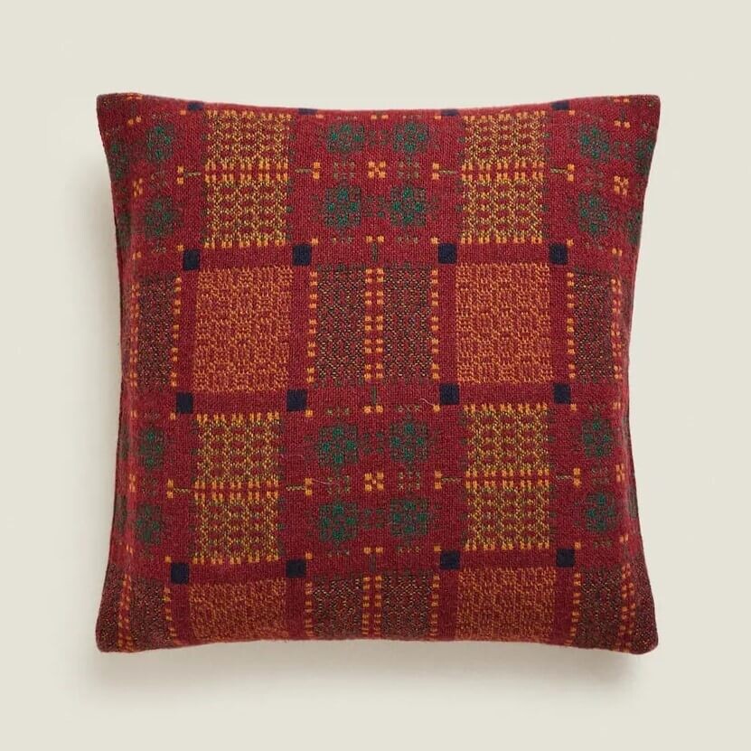 

Чехол на подушку Zara Home Multicoloured Jacquard Wool, красный