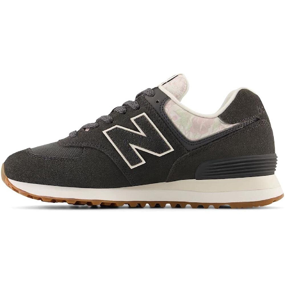 

Кроссовки New Balance Women's 574 V2 Plant Cafe, черный/белый