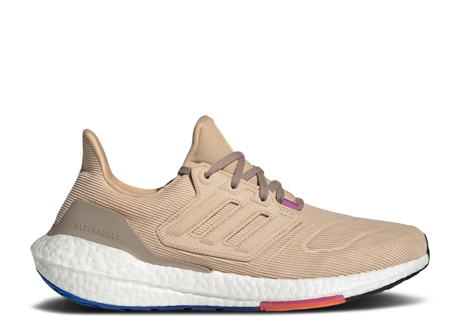 

Кроссовки adidas Ultraboost 22 'Magic Beige', коричневый