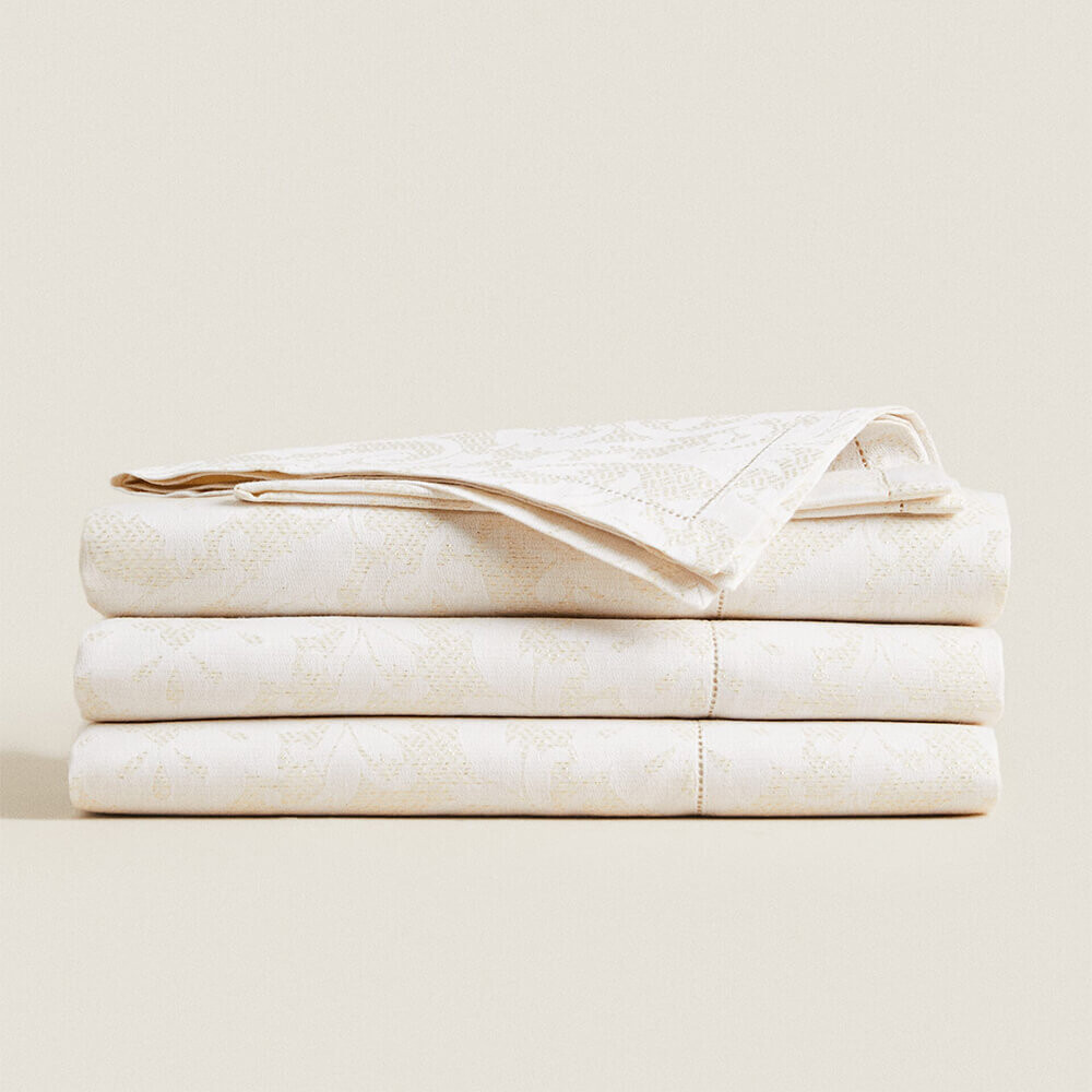 

Скатерть Zara Home Jacquard, натуральный