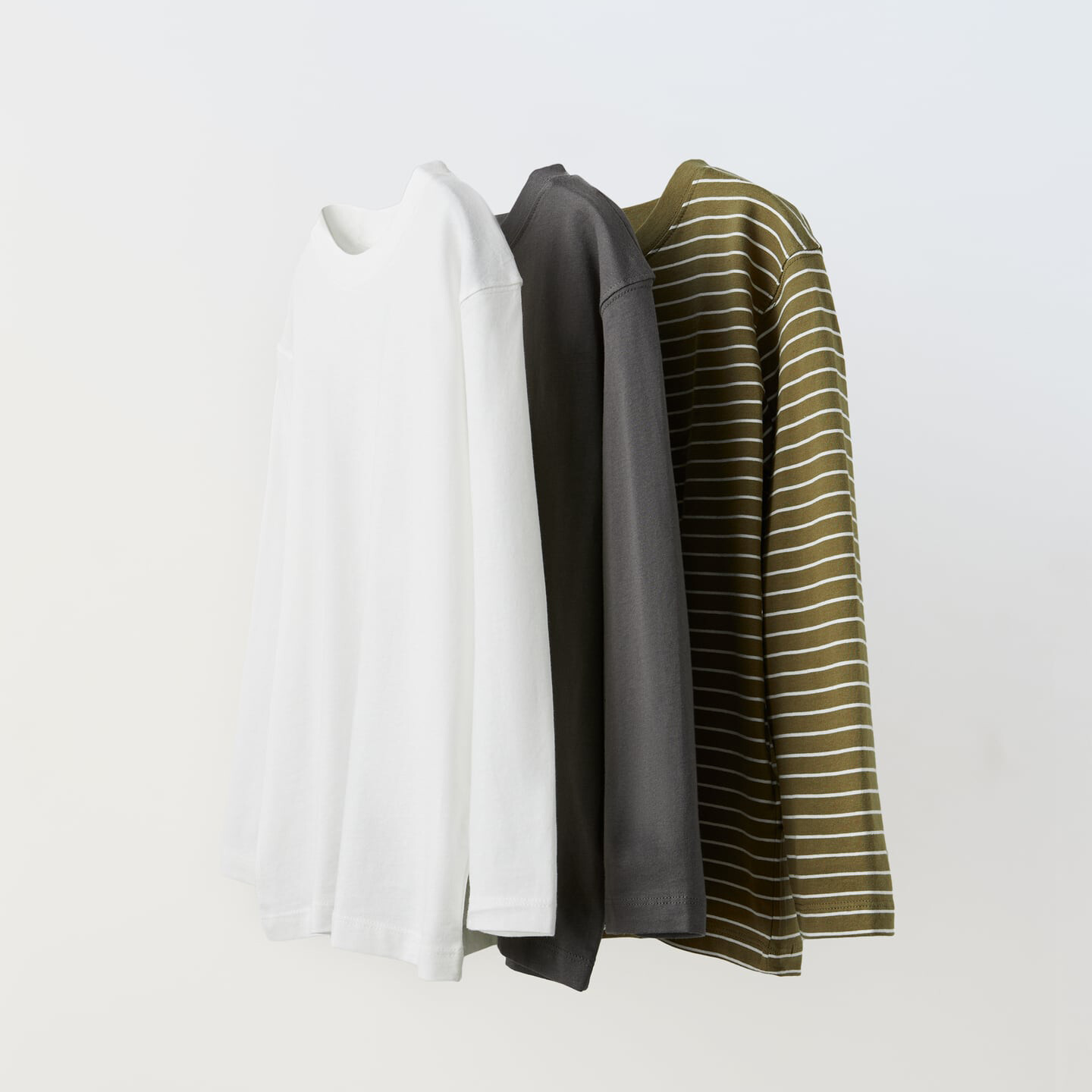 

Набор лонгсливов Zara 3-pack Of Striped, белый/серый/хаки