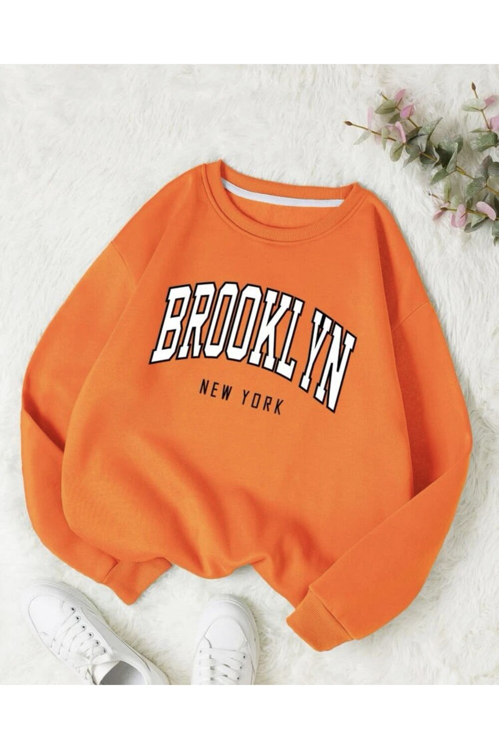 

Оранжевый свитшот унисекс с принтом Bronklyn Oversize MOONBULL