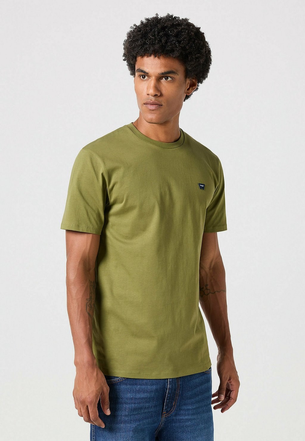 Базовая футболка SIGN OFF Wrangler, вереск зеленый брюки вереск размер 164 зеленый