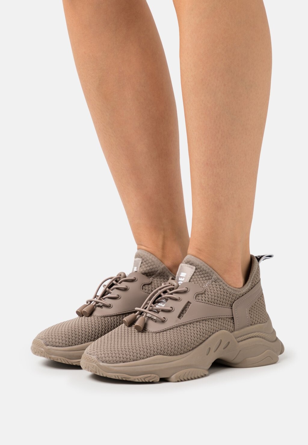 

Кроссовки Steve Madden