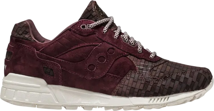 

Кроссовки Saucony Shadow 5000 Bricks, красный