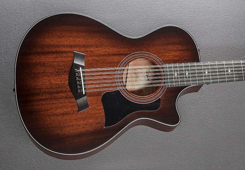

362CE 12 строк Taylor 362CE 12 String