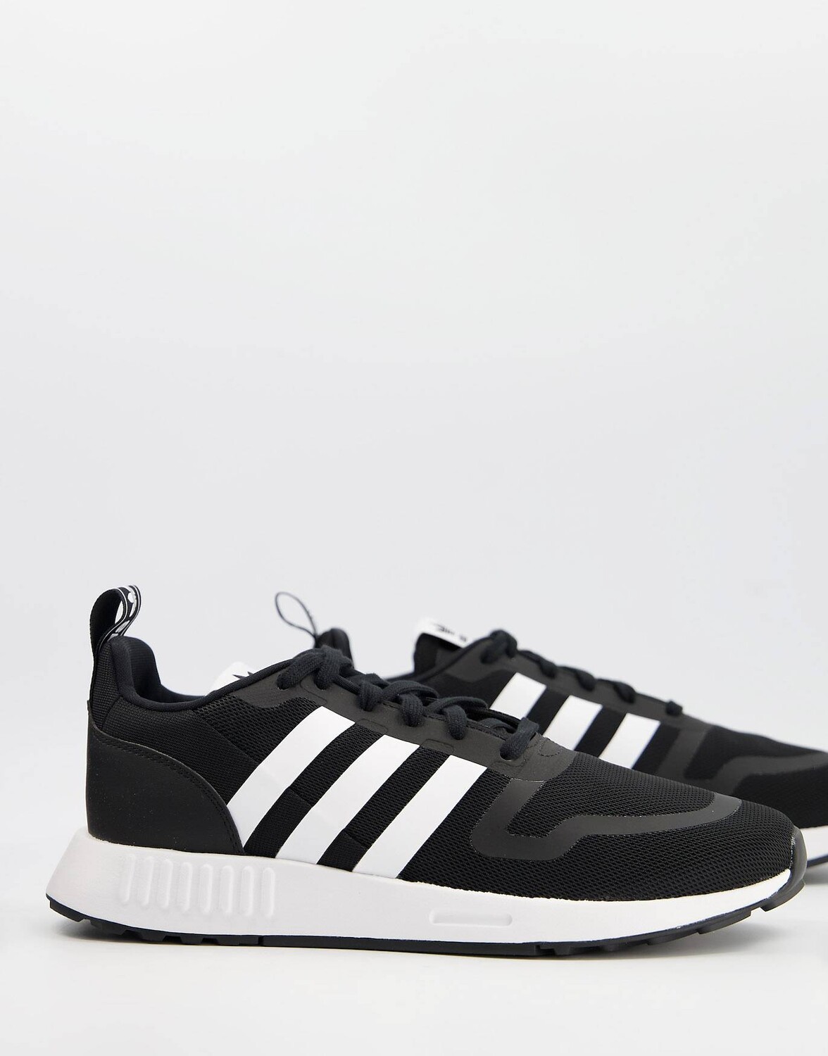 

Черные кроссовки adidas Originals Multix