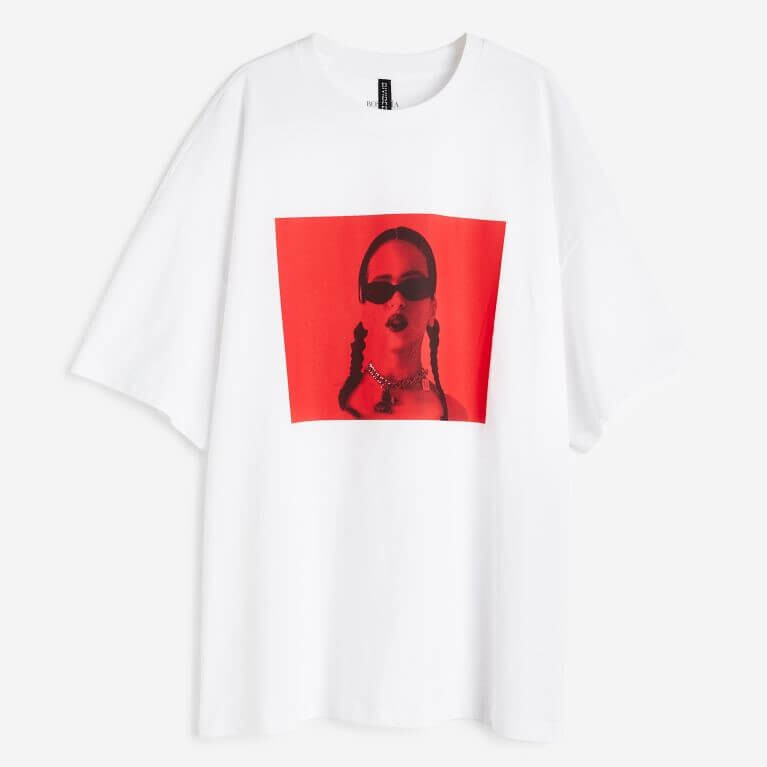 

Футболка H&M Oversize With A Print, белый
