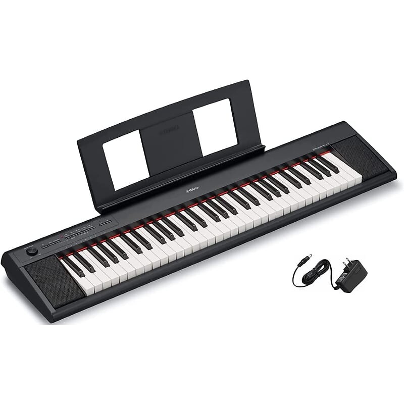 

Yamaha NP-12 61-клавишная портативная клавиатура и адаптер NP12bad