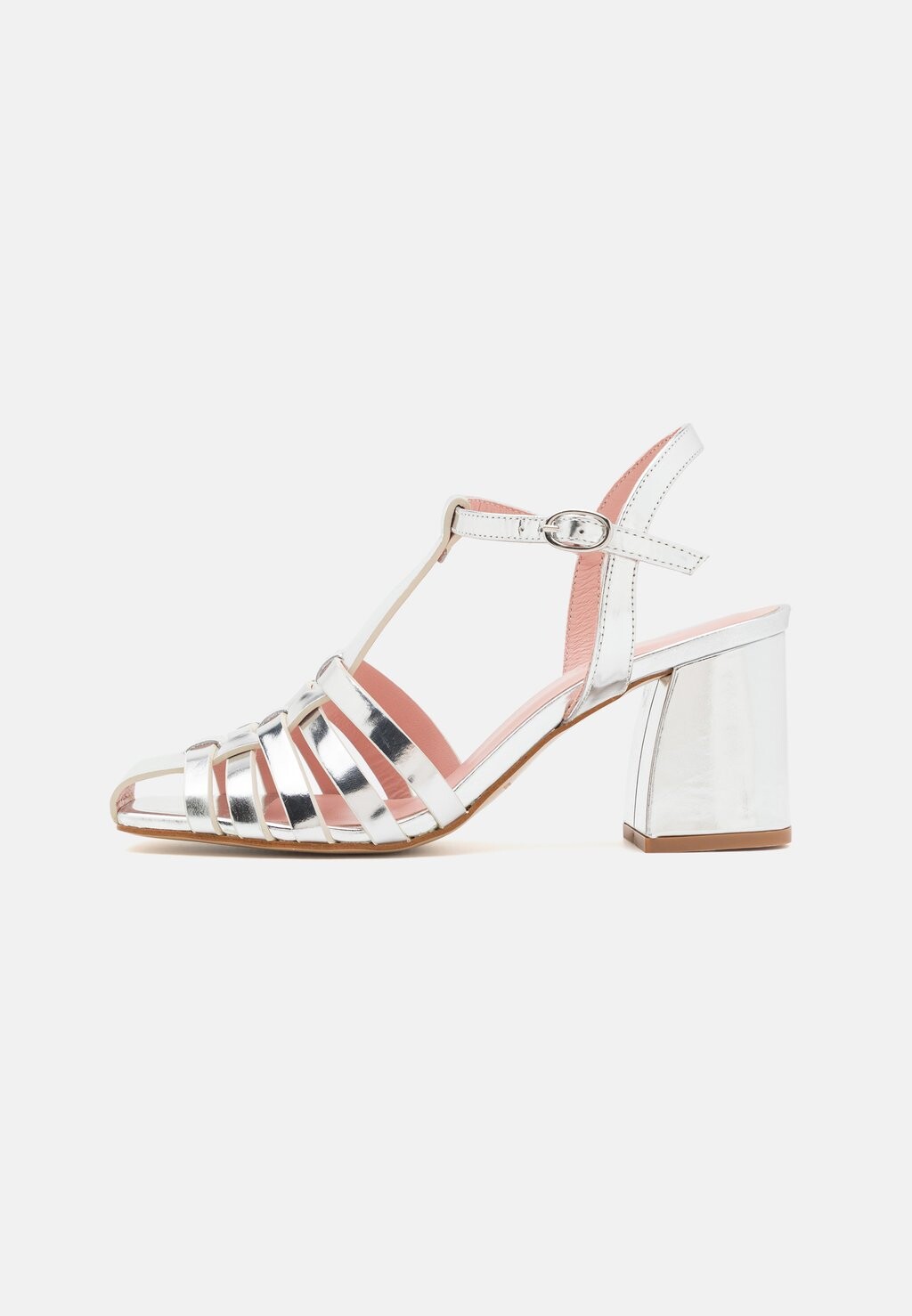 

Босоножки с ремешками AMANDA Pretty Ballerinas, цвет silver