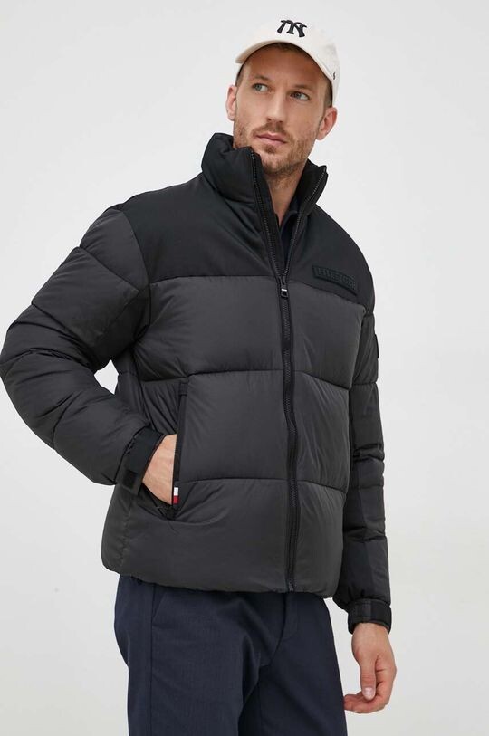 

Куртка Tommy Hilfiger, черный