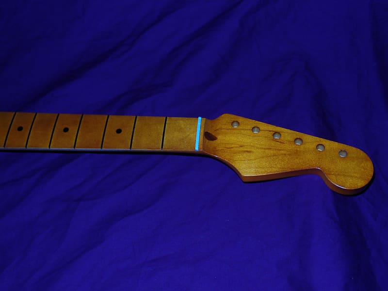 21 Jumbo Fret Relic 9.5 Radius C Stratocaster Vintage Allparts Fender Licensed Maple Neck Fender Licensed Stratocaster Neck