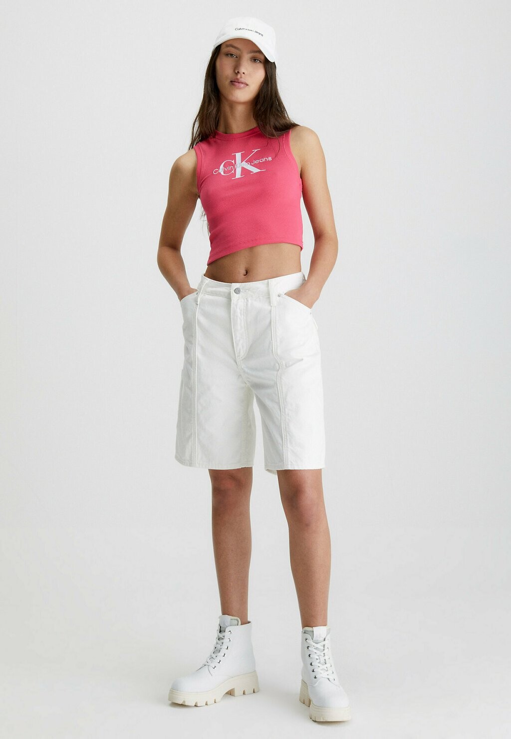 

Джинсовые шорты Calvin Klein Jeans