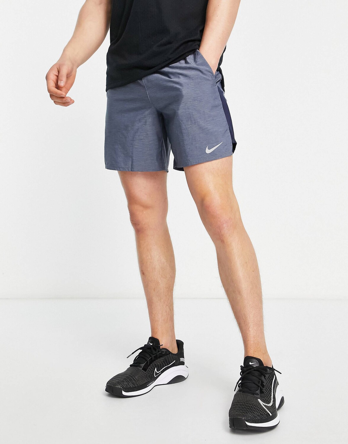

Темно-синие шорты Nike Running Challenger 2-в-1 Dri-FIT