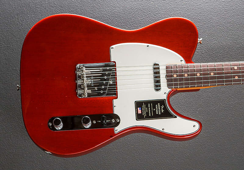 

Телекастер American Vintage II 1963 - малиново-красный прозрачный Fender American II Telecaster -