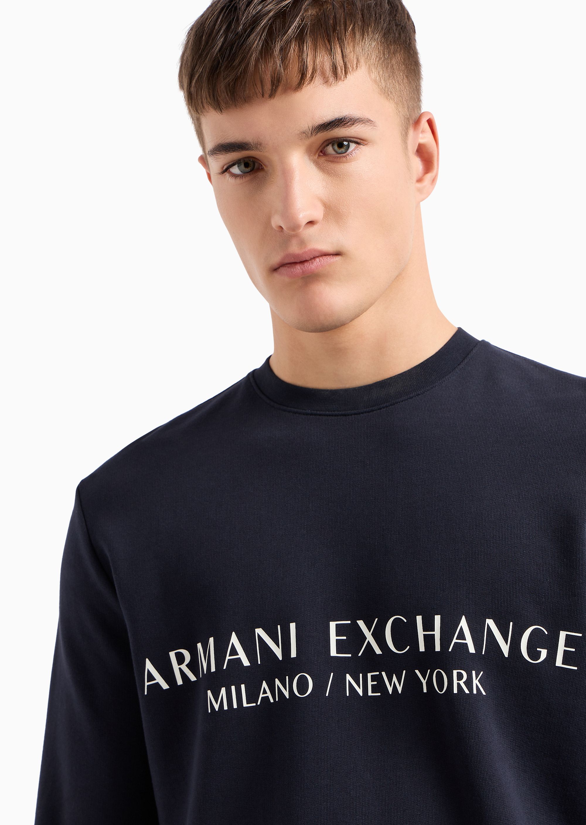 Armani Exchange Milano New York костюм. Armani Exchange Milano New York худи. Armani Exchange Milano Edition футболка. Милано Нью-Йорк кубик.