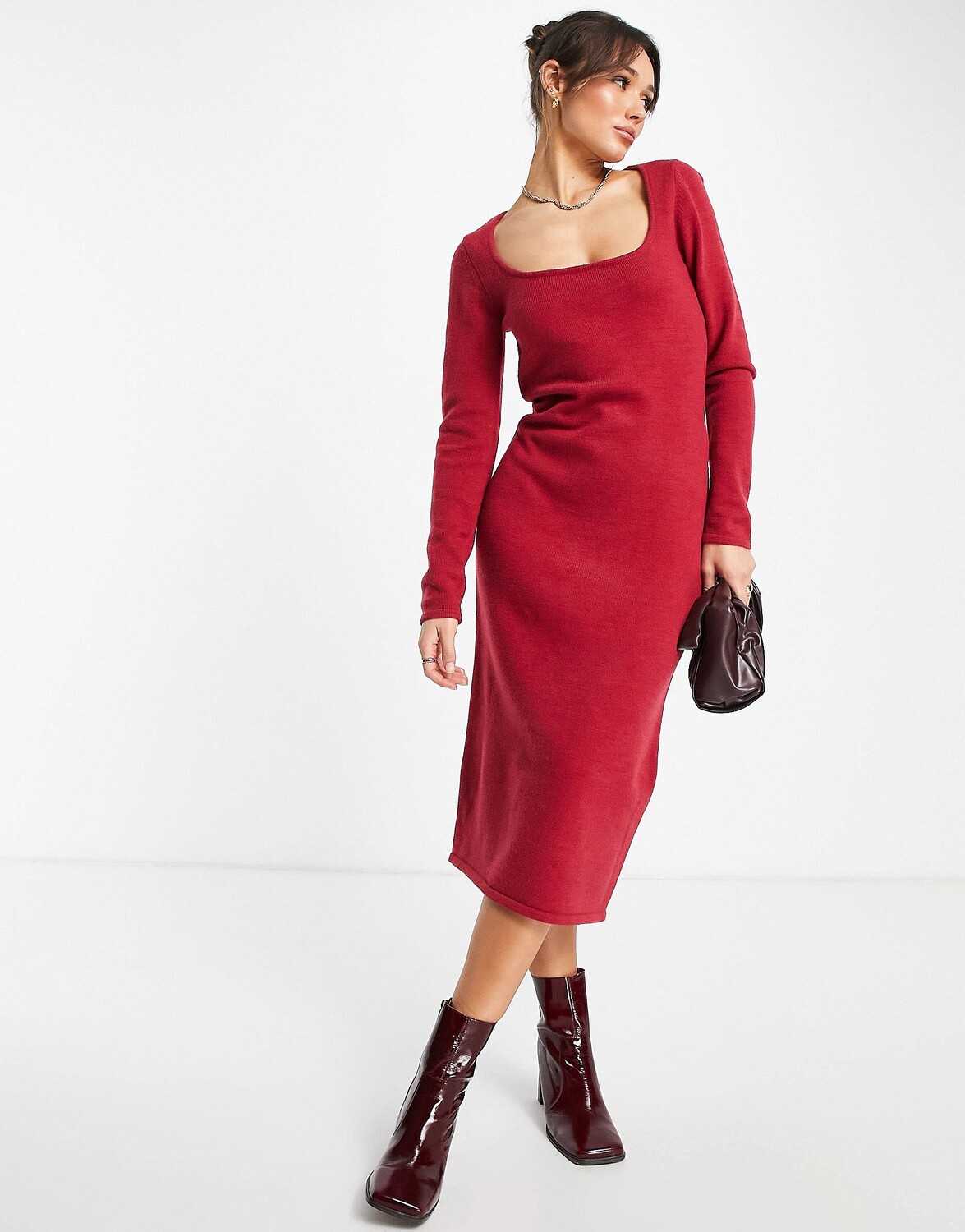 

Трикотажное платье миди с круглым вырезом и открытой спиной ASOS DESIGN