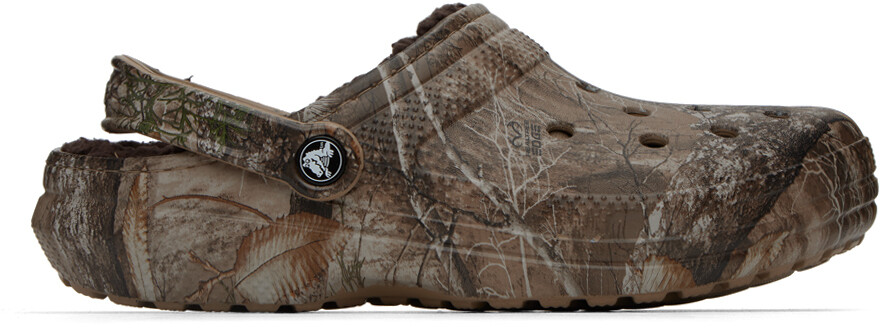 

Коричневые классические сабо с подкладкой Realtree Edition Crocs