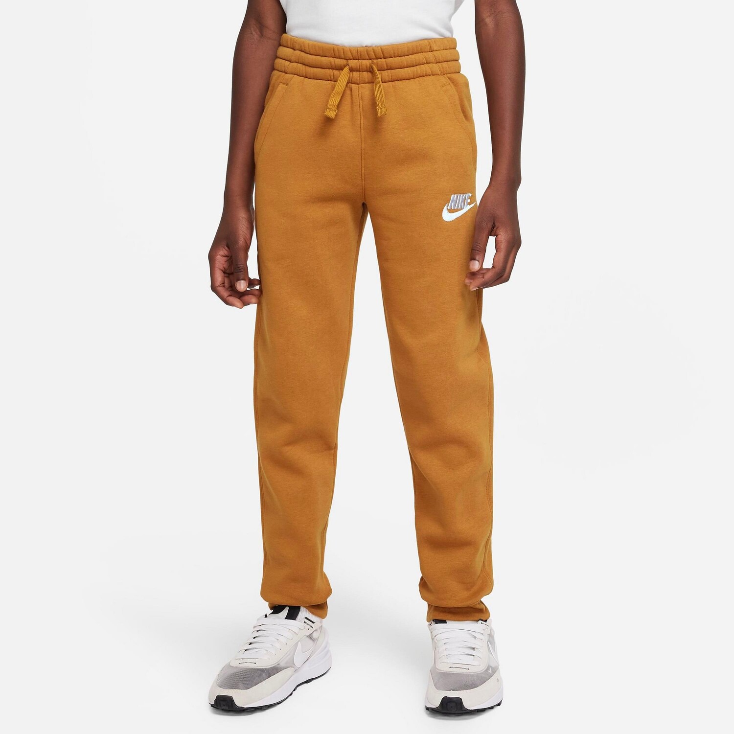 

Флисовые брюки-джоггеры Nike Sportswear Club с вышитым логотипом для мальчиков, коричневый