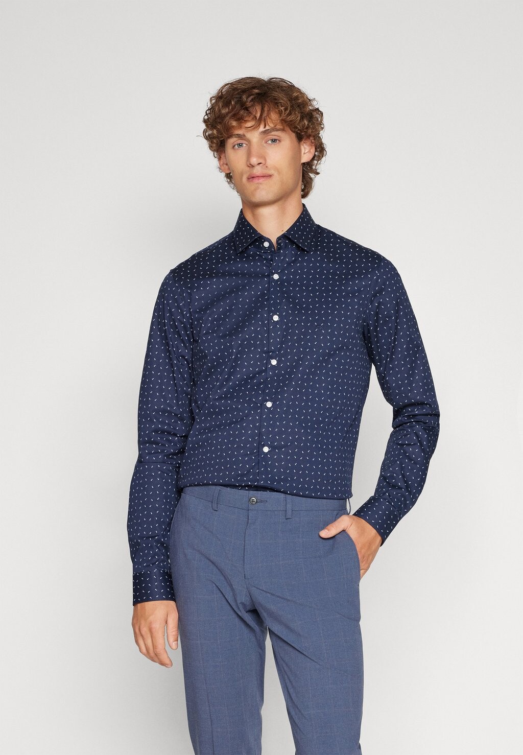 

Элегантная рубашка Twill Print Shirt Calvin Klein Tailored, цвет night sky