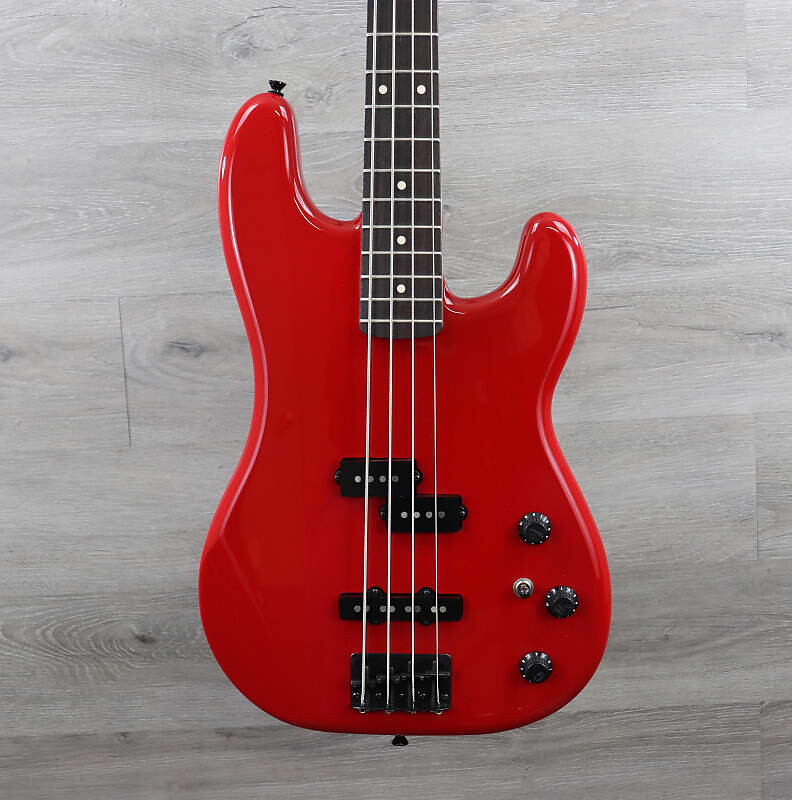 

Fender MIJ Boxer Series Precision Bass Torino Red