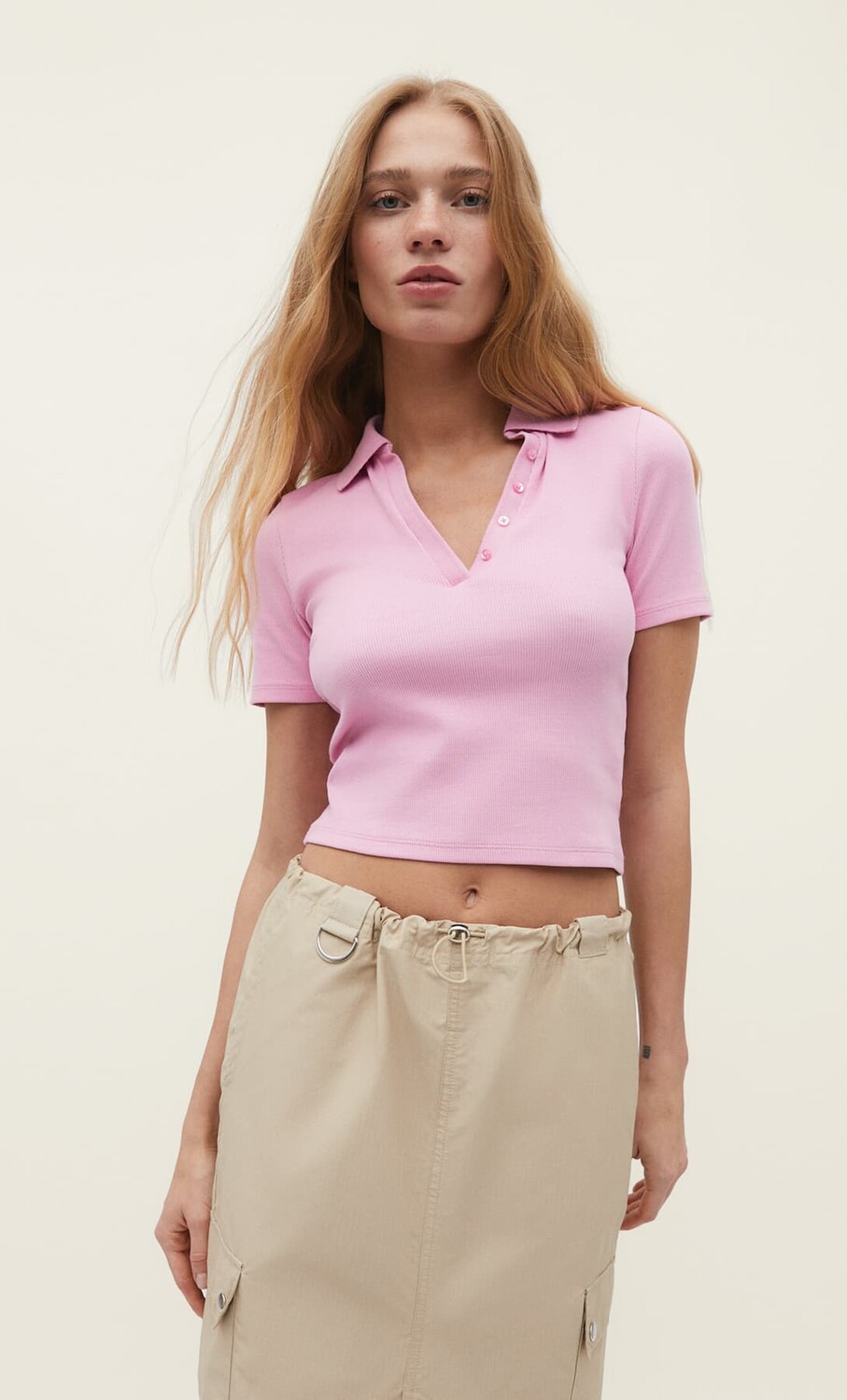 

Футболка поло с кнопками Stradivarius, розовый