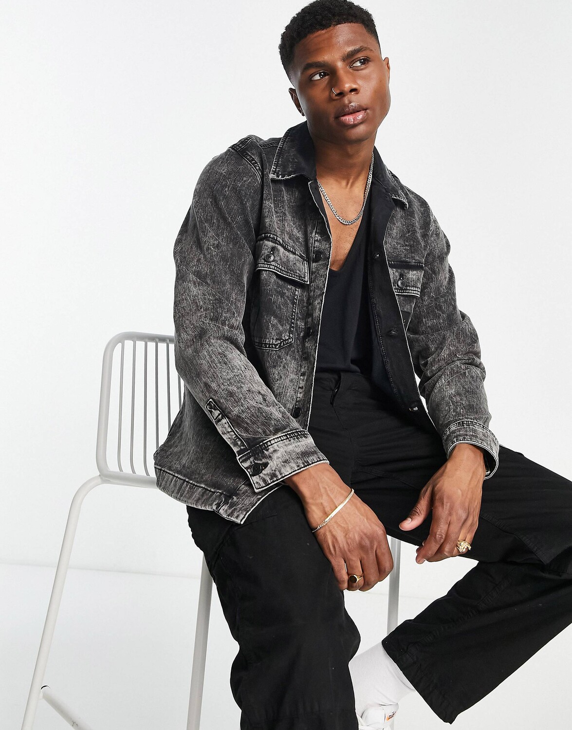 

Черная выстиранная рубашка Boss denim с эффектом кислотности