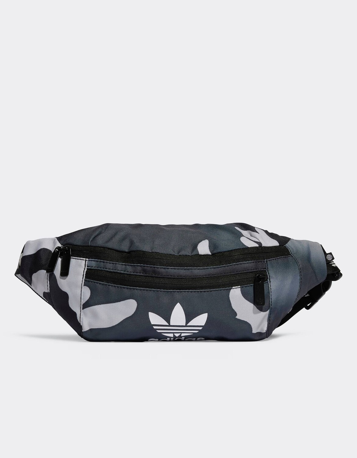 

Черная поясная сумка с камуфляжным принтом adidas Originals