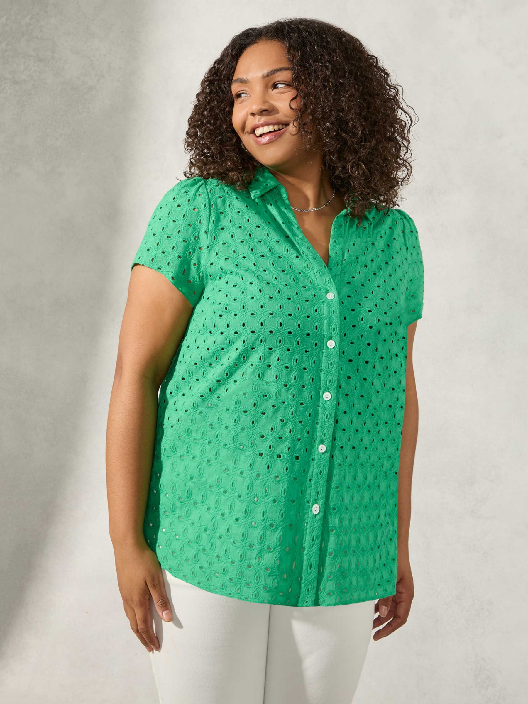 Рубашка с коротким рукавом Live Unlimited Curve Broderie, зеленая