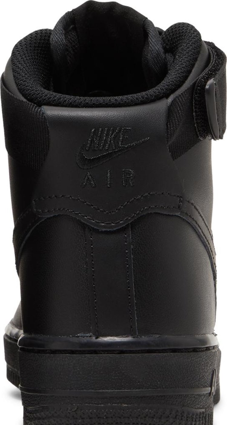 Nike air outlet force triple black