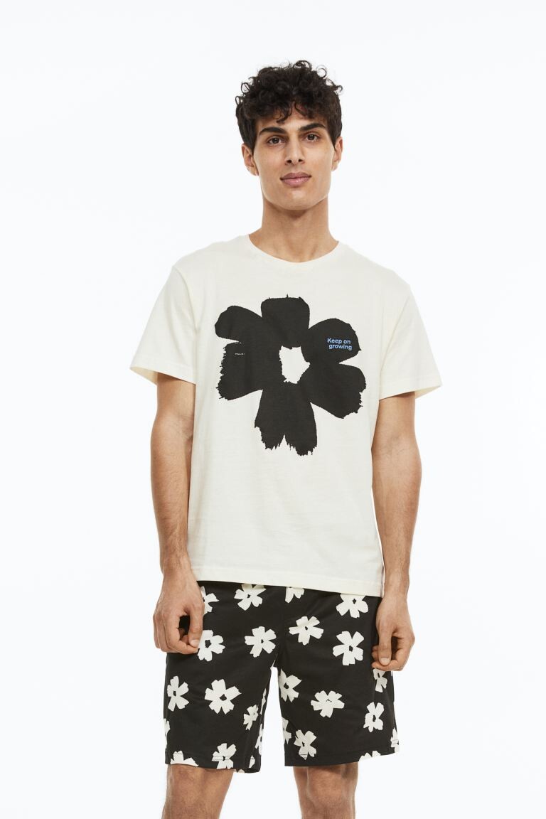 

Пижама с футболкой и шортами H&M, крем/продолжай расти