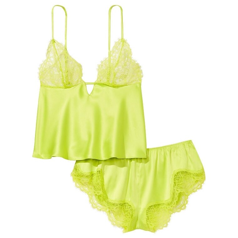 

Пижама Victoria's Secret Luxe Satin Lace Triangle, лаймовый